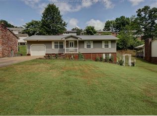 705 Dairy Rd, Poca, WV 25159