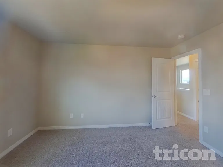 10865 Aliso Dr — Photo 9