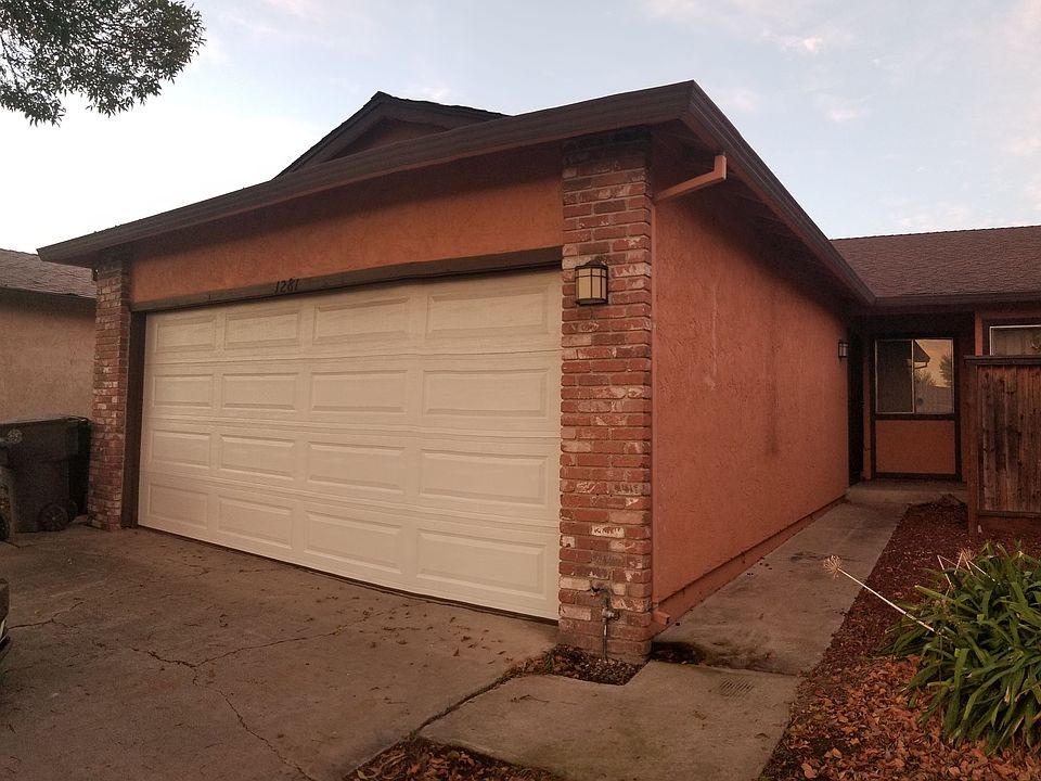 Front of unit