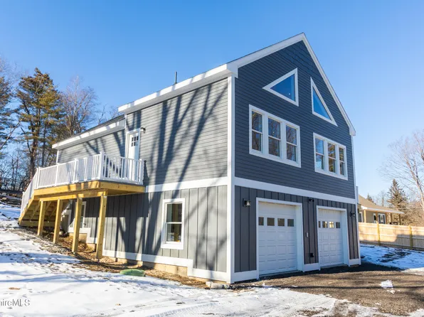 14 Iroquois St, Lanesborough, MA 01237