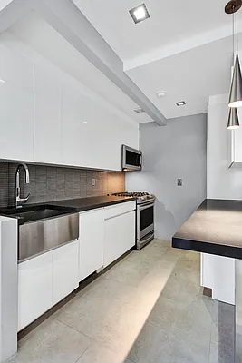 Rented by Centennial Properties NY | media 9