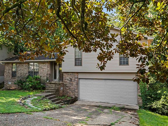 3rd image of 12601 Pleasant Forest Dr