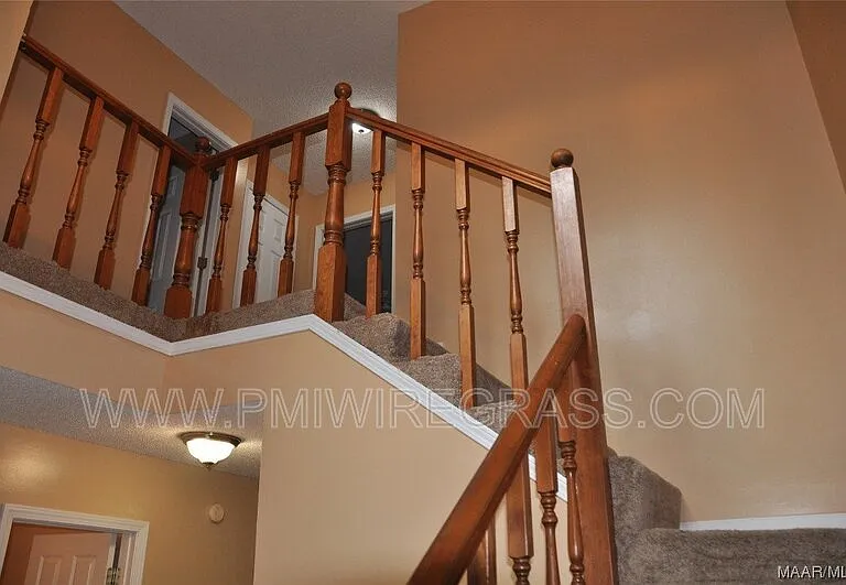 127 Pineridge Dr — Photo 7
