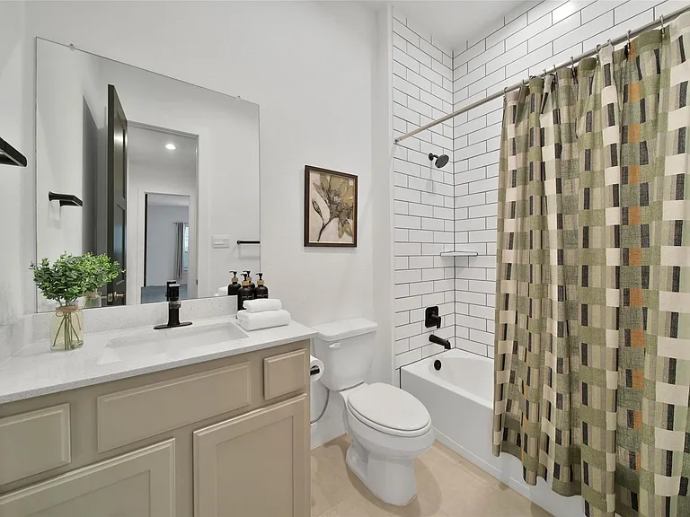 1015 Oak Briar Ln — Photo 35