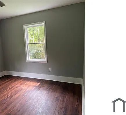 3164 Humphries Dr SE — Photo 10