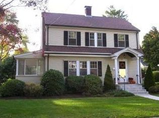 69 Pinewood Rd, Needham, MA 02492