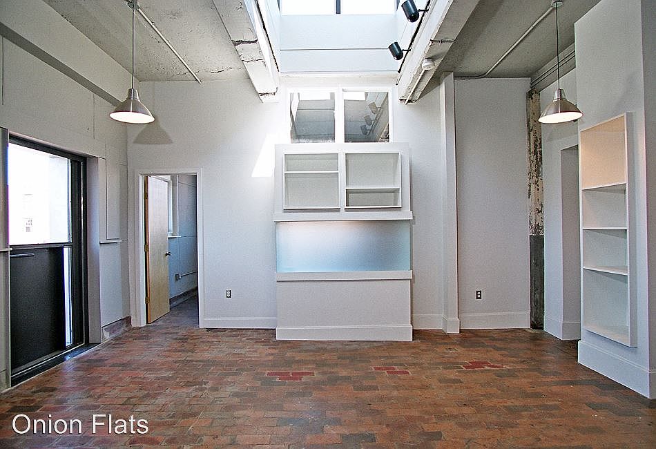 1st image of 146 W Laurel St APT 303