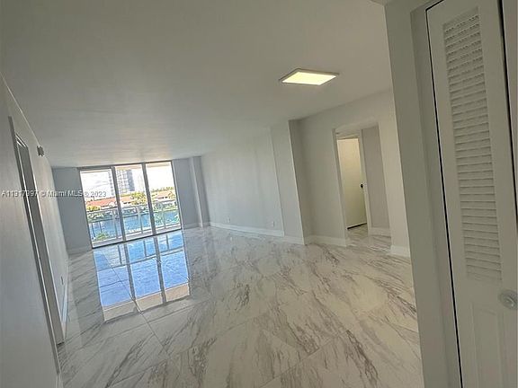4th image of 3800 S Ocean Dr APT 411