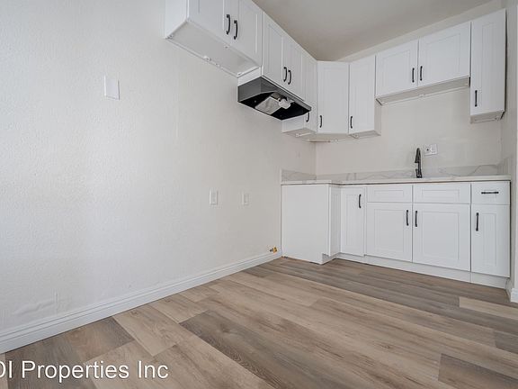 5th image of 4418 W Pico Blvd APT 100