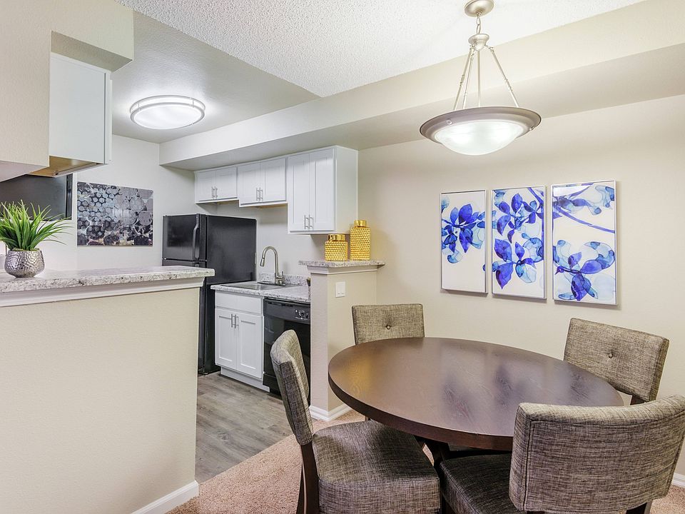 Open Floor Plan Dining Area and Kitchen