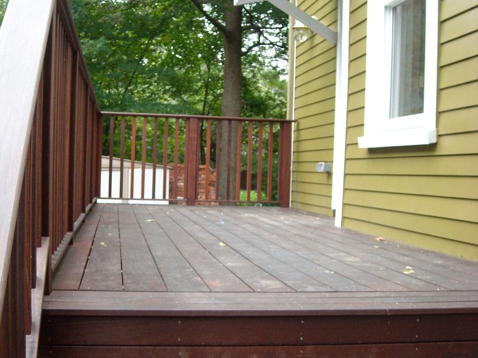 Unit 1 deck