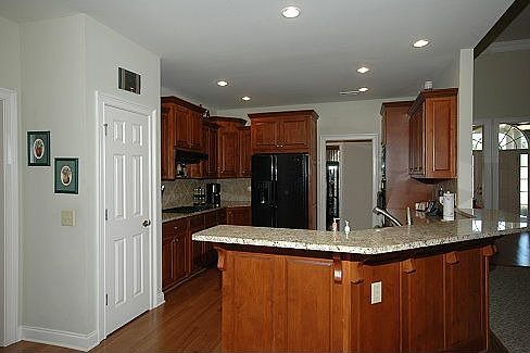 4th image of 1353 Arbor Bluff Ct