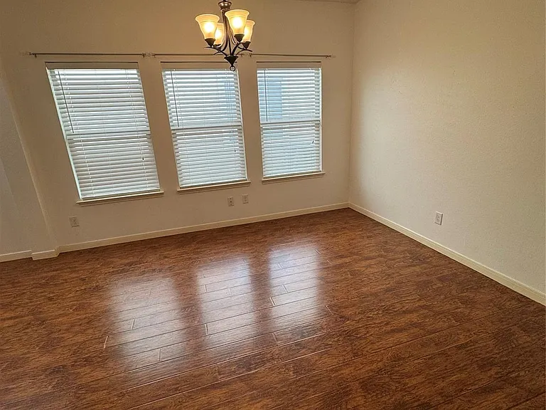 20507 Providence Point Dr — Photo 17