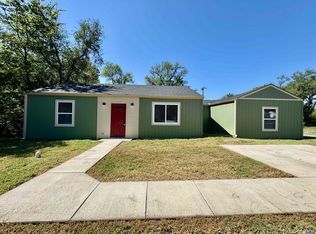 3359 SE Irvingham St, Topeka, KS 66605