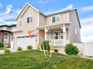 2697 N Snowberry Dr, Saratoga Springs, UT 84045