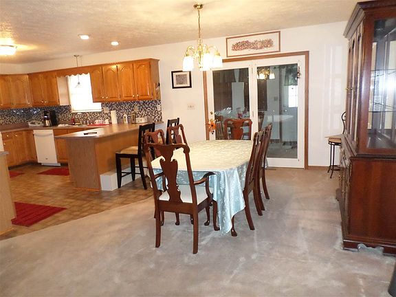 5th image of 16 Township Road 1216