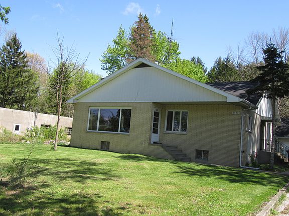 2nd image of 8973 Gast Rd
