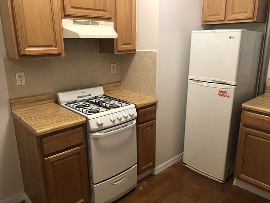Rented by Michael Palmieri, LREB | media 9