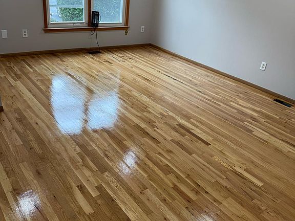 3rd image of 4602 Hana Rd