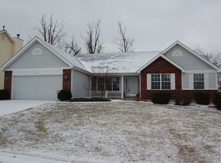 48 Winding Stair Way, O'Fallon, MO