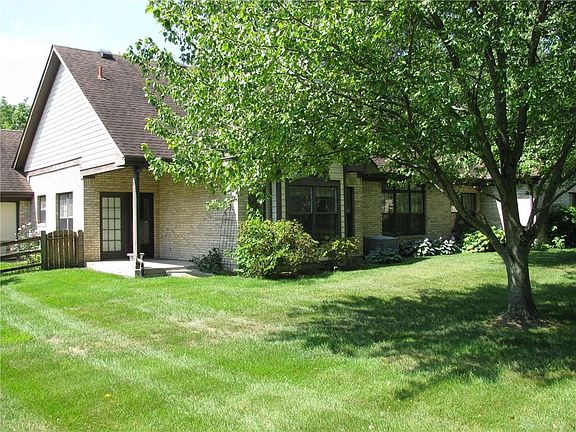 2nd image of 2355 Severn Ln