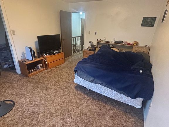 4th image of 871 N 14th St #F