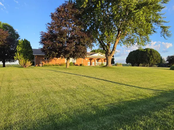 314 Acre St, Guttenberg, IA 52052
