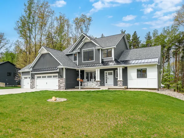 1864 Sienna St, Kalamazoo, MI 49009
