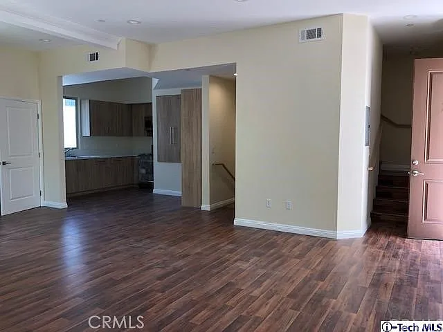 9951 Marcus Ave #103 — Photo 7