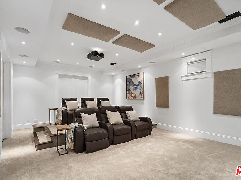 7335 Birdview Ave — Photo 46