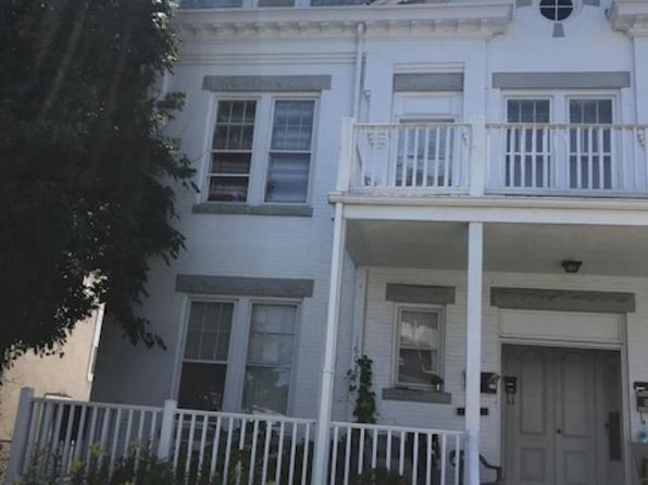 1608 Monteiro Ave APT B