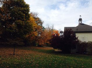 9 Scenic Pond Dr, Warwick, NY 10990