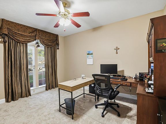 5th image of 7031 Heritage Ridge Rd