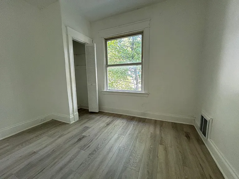 3719 Laclede Ave — Photo 6