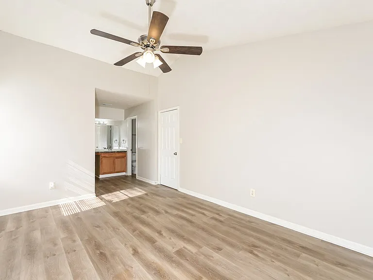 6164 Saint Christophers Ct — Photo 9