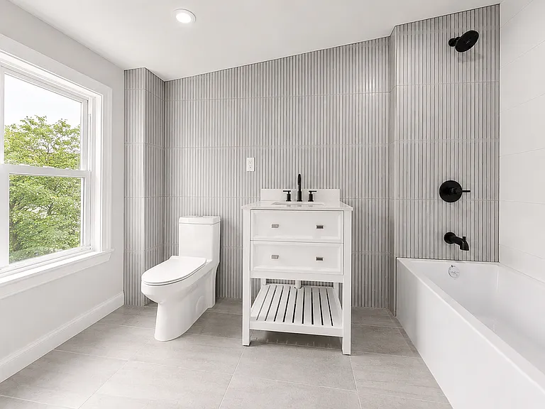 133 Quincy St #4 — Photo 2
