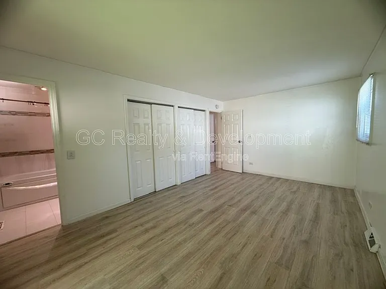 14949 Highland Ave — Photo 17