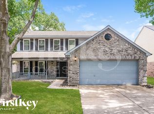 7834 Sunny Ridge Dr, Houston, TX 77095