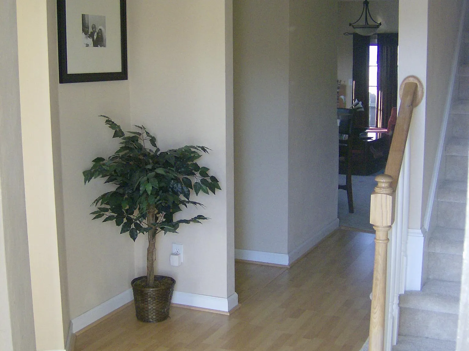 3 bed, 1940 sqft, $2,795 — Photo 3