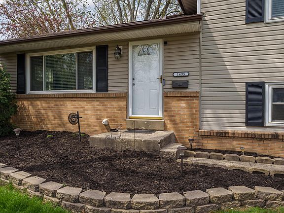 4th image of 1495 Blaine Dr