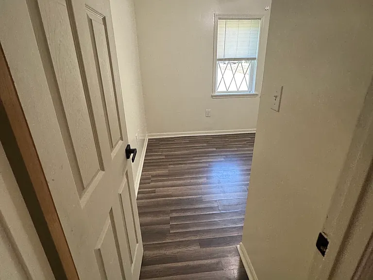 106 Cambell Ct — Photo 14