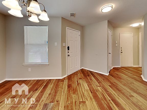 3rd image of 1939 Adobe Stone Dr