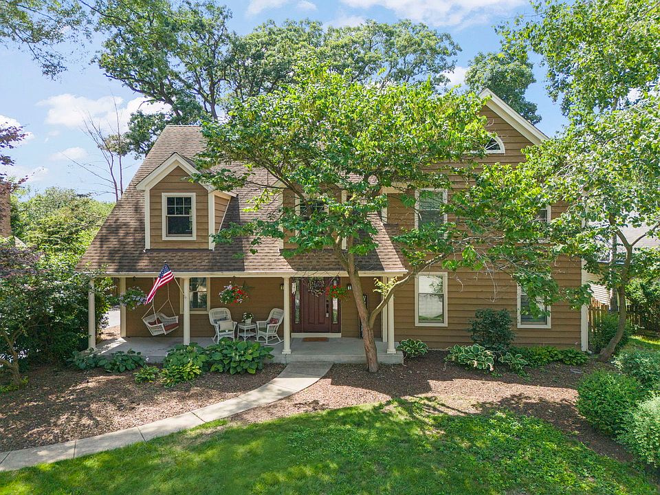 2nd image of 1310 Yorkshire Woods Ct