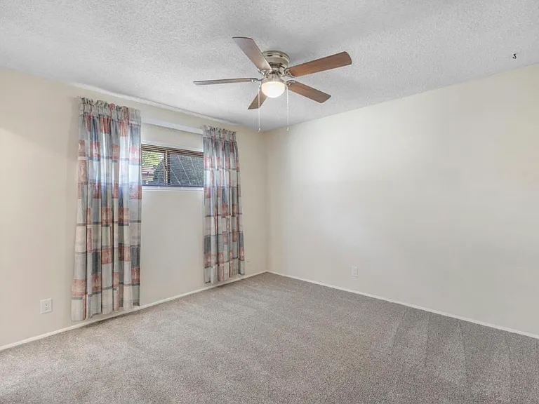 3112 Riviera Pl NE — Photo 14