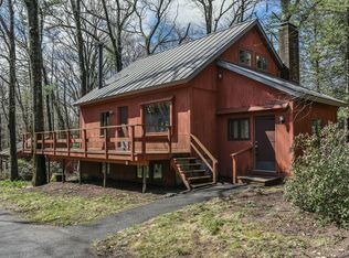 139 High Point Dr, Amherst, MA 01002