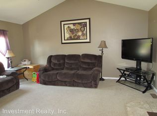 23193 Rhema Ln, Waynesville, MO 65583