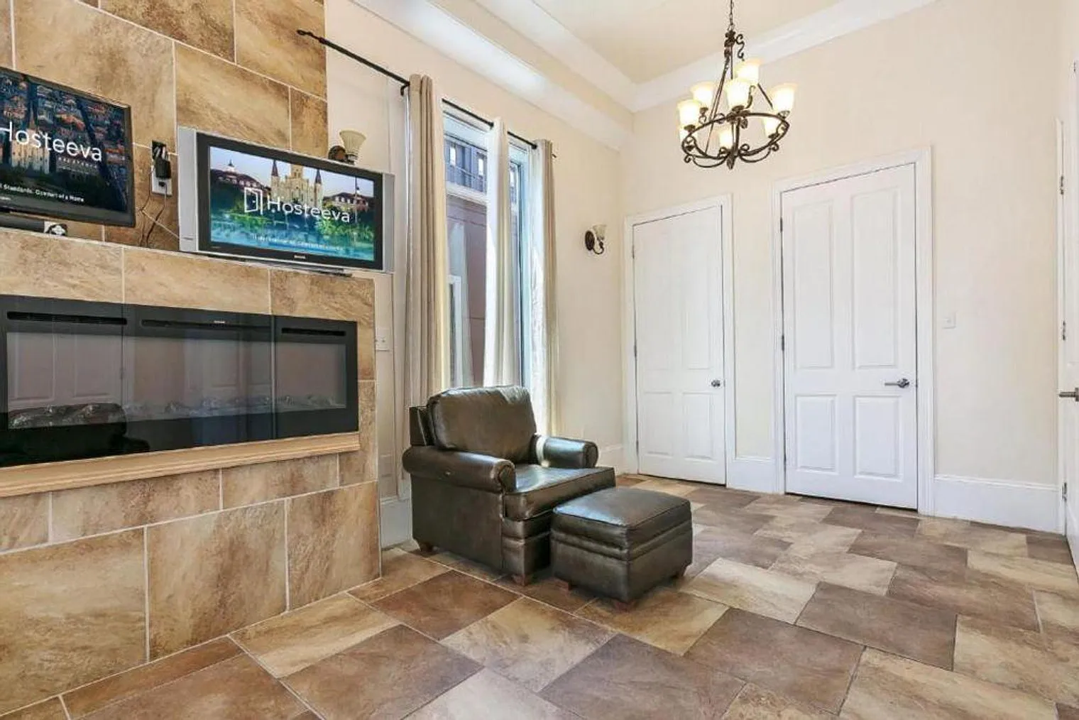 4 bed, 4.0 bath, 3498 sqft, $11,616 — Photo 4