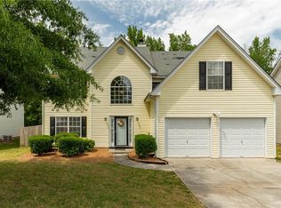 1084 Quail Hunt Dr, Riverdale, GA