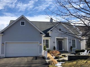 21 Chestnut Hill Rd, West Hartford, CT 06107