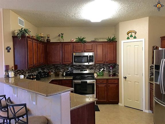 5th image of 2009 Heritage Ln
